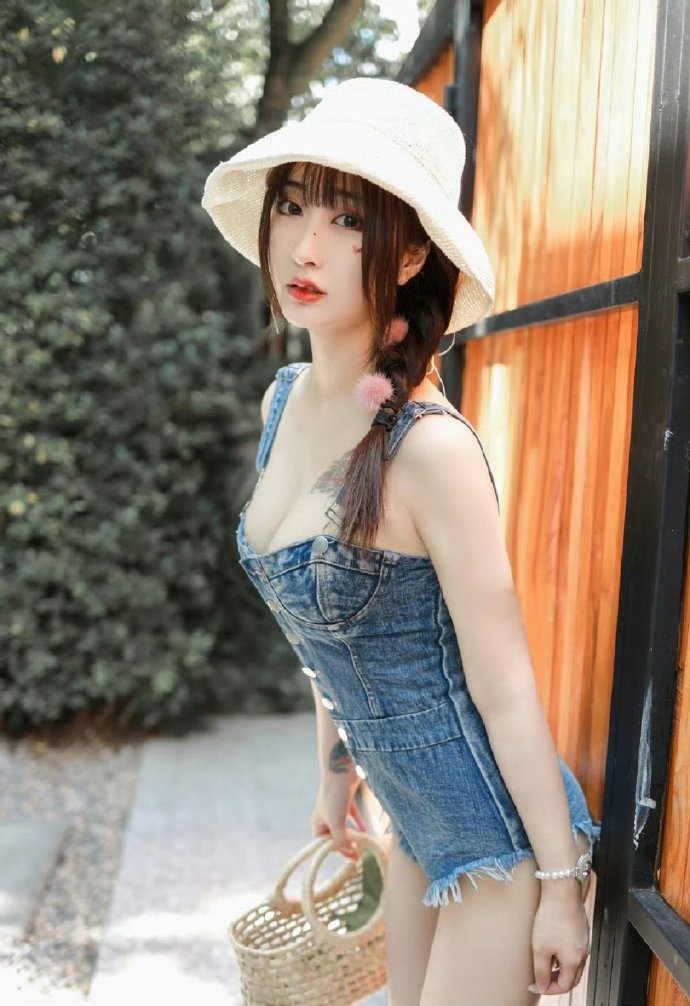 伯德小姐